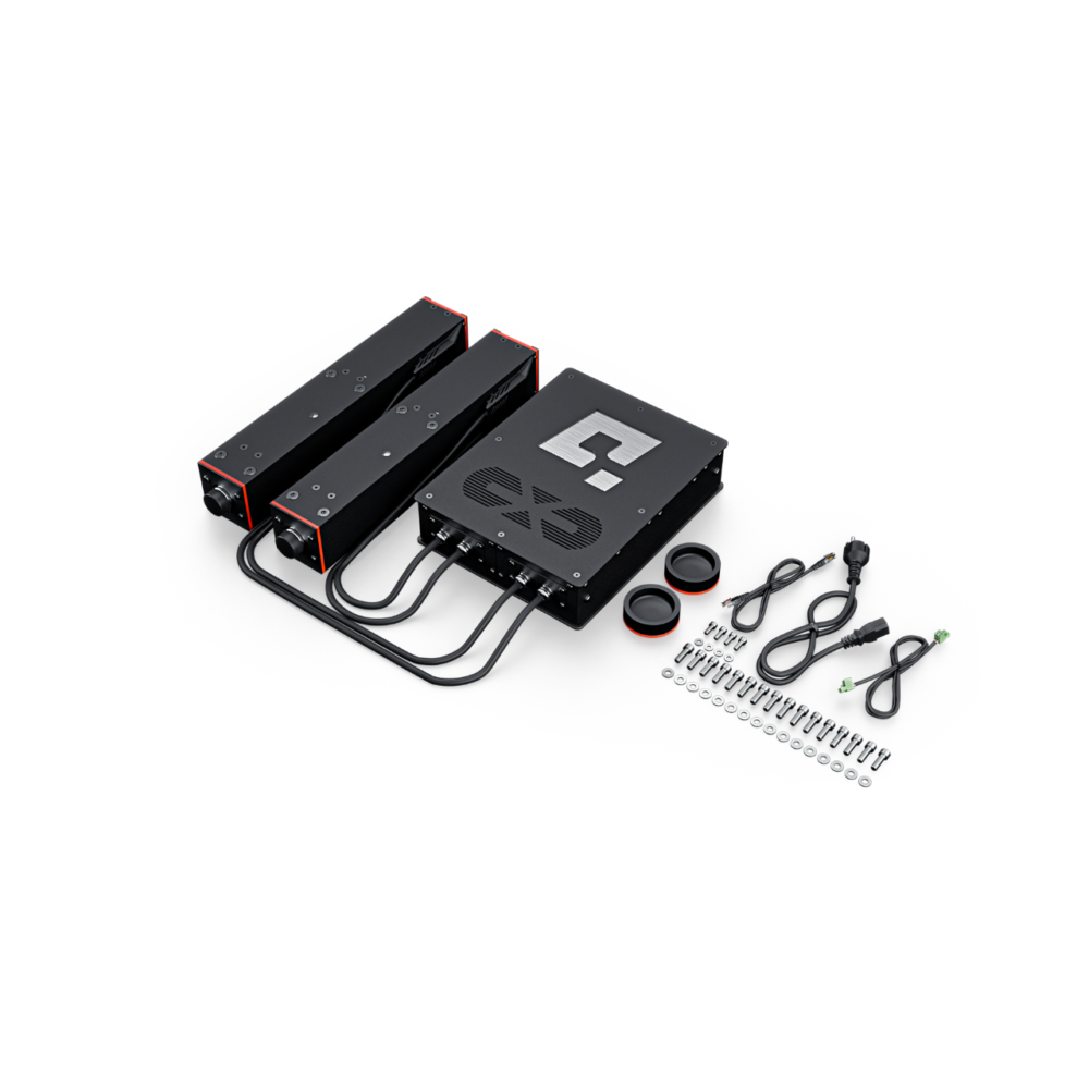 Qubic System QS-220-PL controller and two actuators